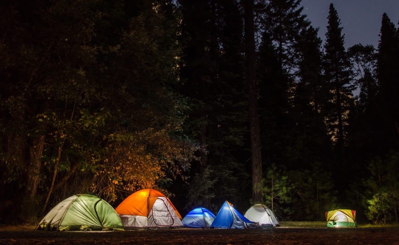 tentes camping illuminées