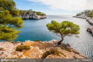 cote-dazur-paysage-mer-vegetation-calanque-rochers