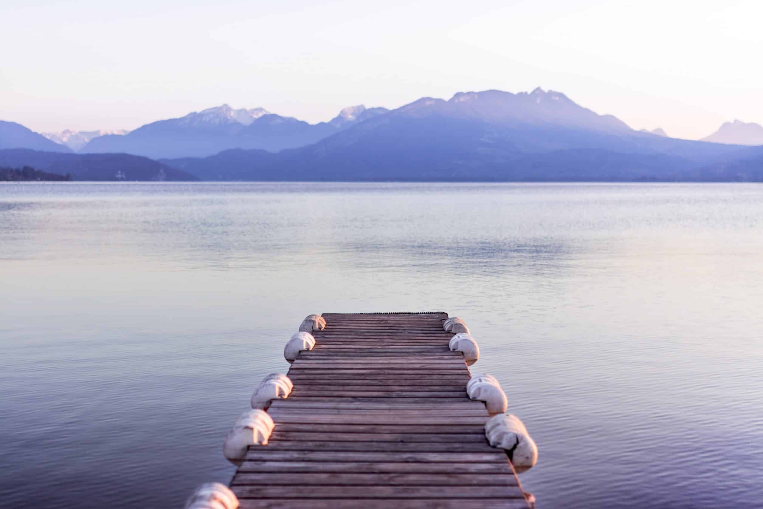 Que visiter autour du lac d’Annecy en amoureux ?